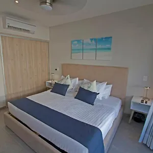 The Gallery Playa De Carmen Apartment